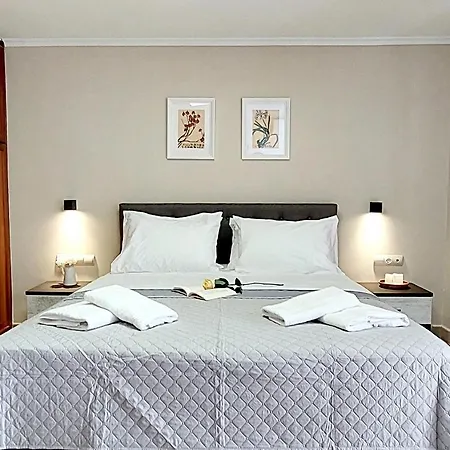 Acropolis Gate Apartamento *